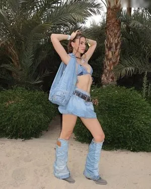 Stefanie Giesinger OnlyFans Leaked Free Thumbnail Picture - #rOLbnpwYaQ