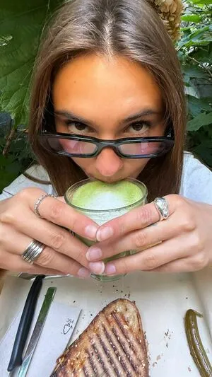 Stefanie Giesinger OnlyFans Leaked Free Thumbnail Picture - #tVeSSLhKCF