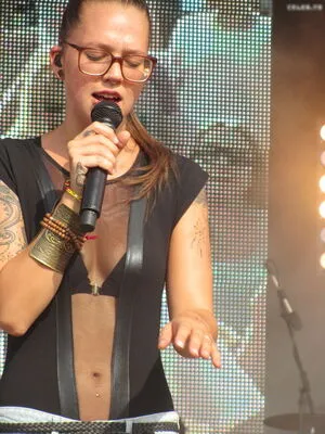 Stefanie Heinzmann OnlyFans Leaked Free Thumbnail Picture - #8Mj2AFDOrl