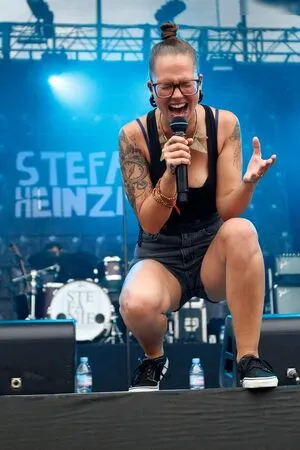 Stefanie Heinzmann OnlyFans Leaked Free Thumbnail Picture - #gjASSNlFYE