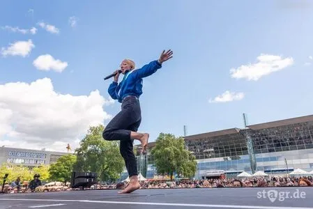 Stefanie Heinzmann OnlyFans Leaked Free Thumbnail Picture - #wraVb021U7
