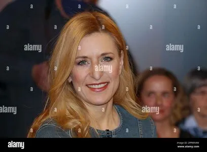 Stefanie Hertel OnlyFans Leaked Free Thumbnail Picture - #3w9CV4A9wW