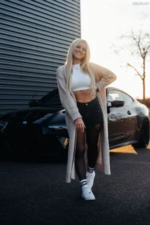 Stefanie Sutton OnlyFans Leaked Free Thumbnail Picture - #4nGwt4zeOW