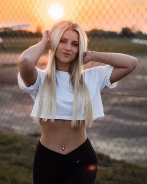 Stefanie Sutton OnlyFans Leaked Free Thumbnail Picture - #orkrJJ2oPs