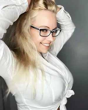 Steffi Landerer OnlyFans Leaked Free Thumbnail Picture - #6IeP2iCXmu