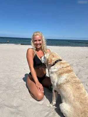 Steffi Landerer OnlyFans Leaked Free Thumbnail Picture - #MnSkPbPKas