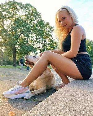 Steffi Landerer OnlyFans Leaked Free Thumbnail Picture - #fZNmjnffgj