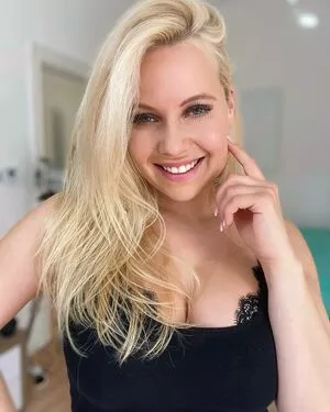 Steffi Landerer OnlyFans Leaked Free Thumbnail Picture - #kESnfttBKF