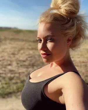 Steffi Landerer OnlyFans Leaked Free Thumbnail Picture - #ljSlCkj3IX