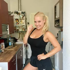Steffi Landerer OnlyFans Leaked Free Thumbnail Picture - #obvHq0mI32