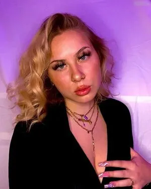 Steffihmn OnlyFans Leaked Free Thumbnail Picture - #FcnyHpaopa