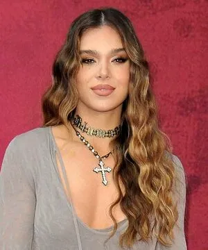 Steinfeld OnlyFans Leaked Free Thumbnail Picture - #IKZdOPOBCn