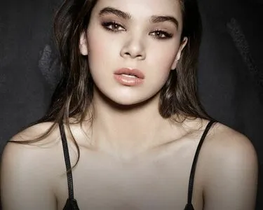 Steinfeld OnlyFans Leaked Free Thumbnail Picture - #wfIpkm95jw