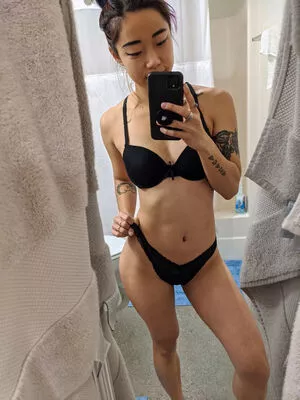 Stella Chung OnlyFans Leaked Free Thumbnail Picture - #eCORn4YRV2