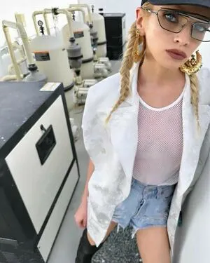 Stella Maxwell OnlyFans Leaked Free Thumbnail Picture - #1qA6wHaHFX