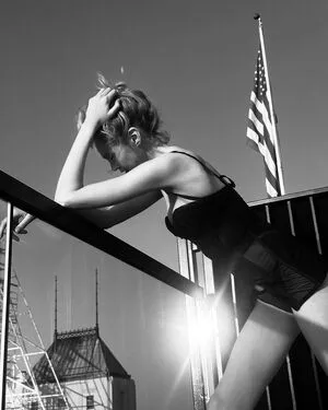 Stella Maxwell OnlyFans Leaked Free Thumbnail Picture - #2xnEzEPduZ