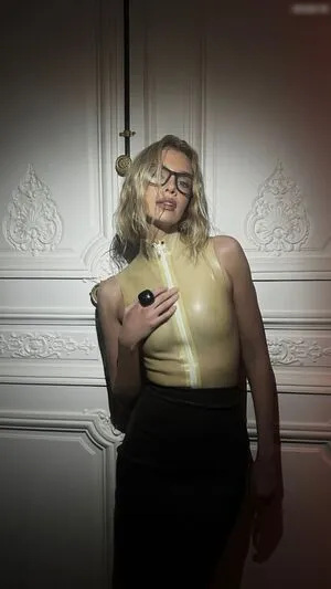 Stella Maxwell OnlyFans Leaked Free Thumbnail Picture - #6tXbGKfoPh