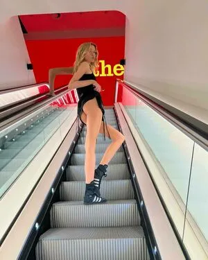 Stella Maxwell OnlyFans Leaked Free Thumbnail Picture - #PuBQRA4Qd0