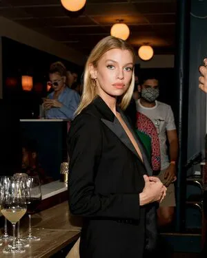 Stella Maxwell OnlyFans Leaked Free Thumbnail Picture - #R7nyK8s5k8