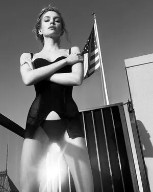 Stella Maxwell OnlyFans Leaked Free Thumbnail Picture - #akZOOAlsLt