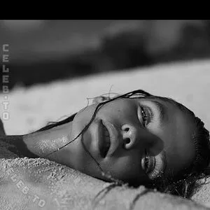 Stella Maxwell OnlyFans Leaked Free Thumbnail Picture - #riQyznp2H7