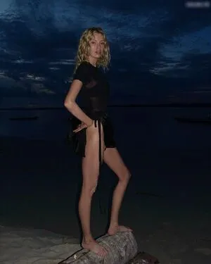 Stella Maxwell OnlyFans Leaked Free Thumbnail Picture - #vZZDbqDkg1