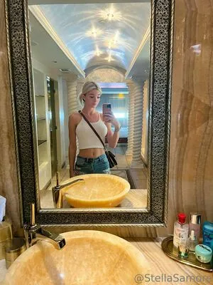 Stella Samore OnlyFans Leaked Free Thumbnail Picture - #0JxBjuynml