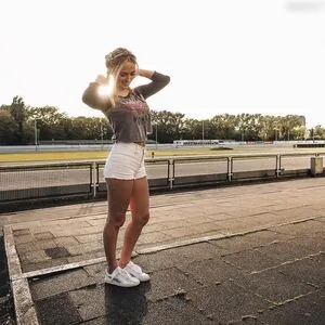 Stella Schubert Get Way Club OnlyFans Leaked Free Thumbnail Picture - #wtlid8ShVG