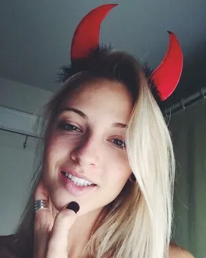 Stella The Light OnlyFans Leaked Free Thumbnail Picture - #iz3iphBvJr