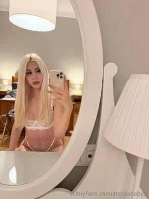 Stellaababyy OnlyFans Leaked Free Thumbnail Picture - #4p75Ant1a2