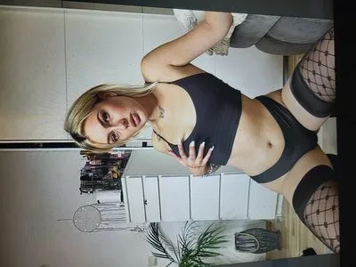 Stellablond13 OnlyFans Leaked Free Thumbnail Picture - #2vXH8Hosxq