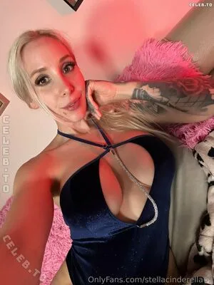 Stellacinderella69 OnlyFans Leaked Free Thumbnail Picture - #2b24t2HzE4