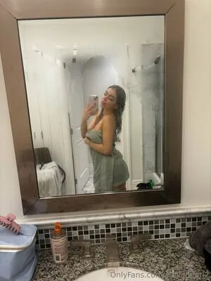 Stellapearl2 OnlyFans Leaked Free Thumbnail Picture - #50MvWdY9iL