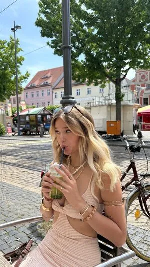 Stellichen OnlyFans Leaked Free Thumbnail Picture - #2cSlBzv4pb