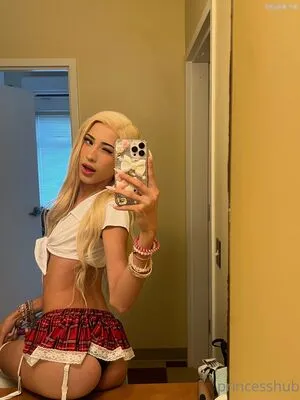 Stelluhb Princesshub OnlyFans Leaked Free Thumbnail Picture - #2U2ZLVz3Xm