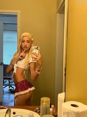 Stelluhb Princesshub OnlyFans Leaked Free Thumbnail Picture - #YKIm7rTZ9p