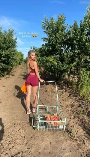 Stephanie Baessler OnlyFans Leaked Free Thumbnail Picture - #ROEhFTlSwt