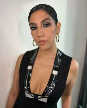 Stephanie Beatriz OnlyFans Leaked Free Thumbnail Picture - #G3Q8fmhfR8