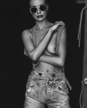 Stephanie Corneliussen OnlyFans Leaked Free Thumbnail Picture - #EE6cT8xJxm