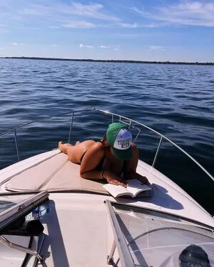 Stephanie P OnlyFans Leaked Free Thumbnail Picture - #MKuPS4oOvk