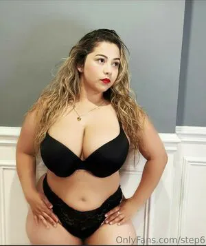 Stephanie Reyes OnlyFans Leaked Free Thumbnail Picture - #tAjrbslScw