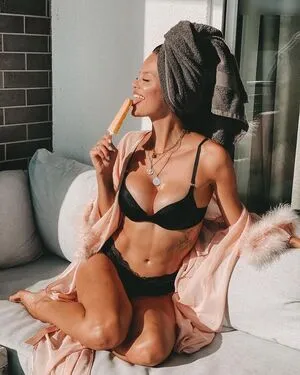 Stephanie Schmitz OnlyFans Leaked Free Thumbnail Picture - #9adTlJPSOJ