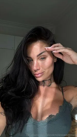 Stephaniekisses OnlyFans Leaked Free Thumbnail Picture - #MREyqEEVwl