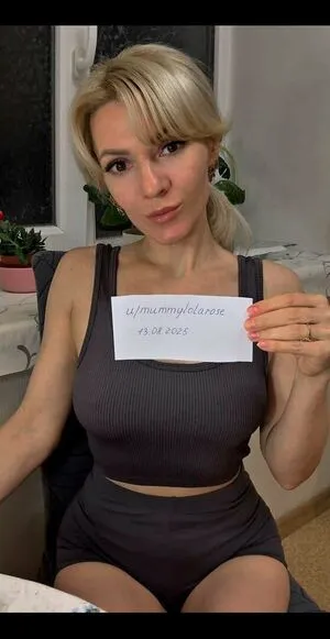 Stepmom Lola OnlyFans Leaked Free Thumbnail Picture - #4I1TeNMdYl