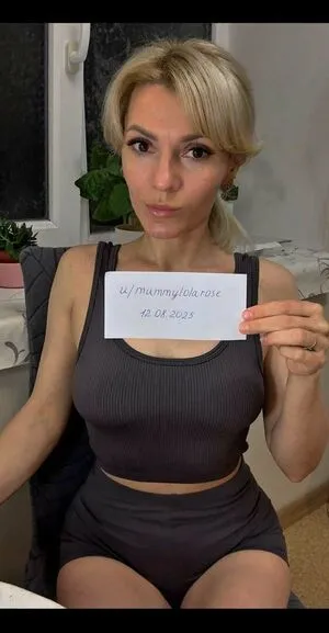 Stepmom Lola OnlyFans Leaked Free Thumbnail Picture - #Cgk1t3tFOa