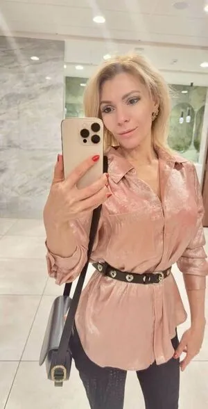 Stepmom Lola OnlyFans Leaked Free Thumbnail Picture - #TayW5D6KwO