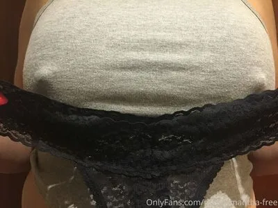 Stepmom Samantha Free OnlyFans Leaked Free Thumbnail Picture - #Li7A24U29R