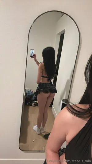 Stepsis Mia OnlyFans Leaked Free Thumbnail Picture - #edjIraYg99