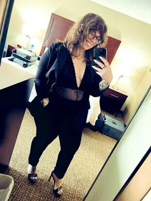 Stepstool Sarah OnlyFans Leaked Free Thumbnail Picture - #4UhNHgO5Mp