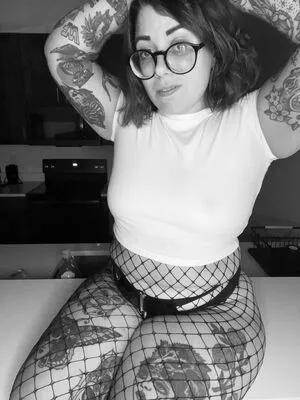 Stepstool Sarah OnlyFans Leaked Free Thumbnail Picture - #Ps4wB0exFC